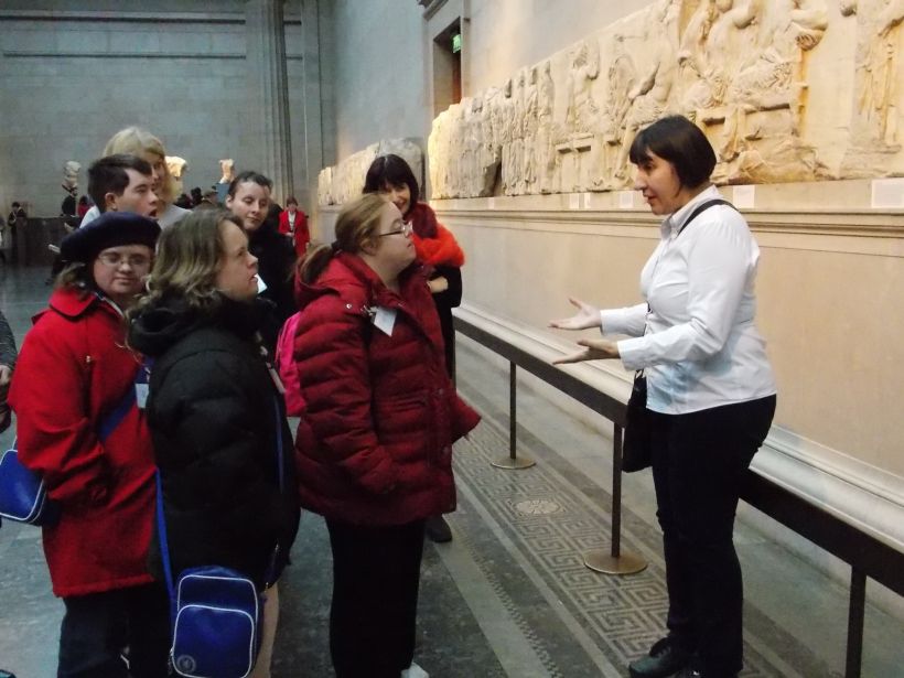 Tourist Guiding at British Museum, photo by FEG