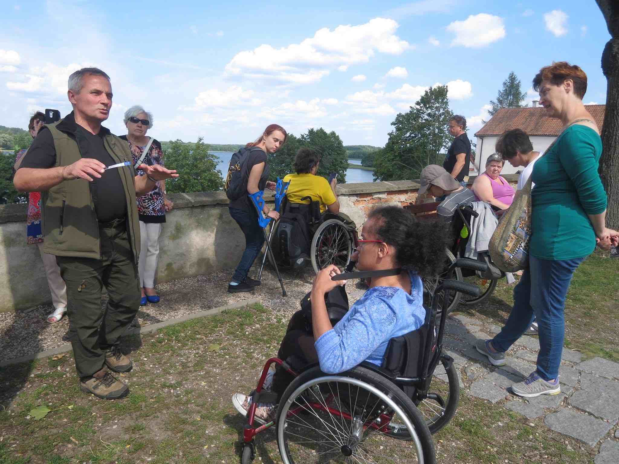 Image of Access Angels tourist guiding with wheelchair users 