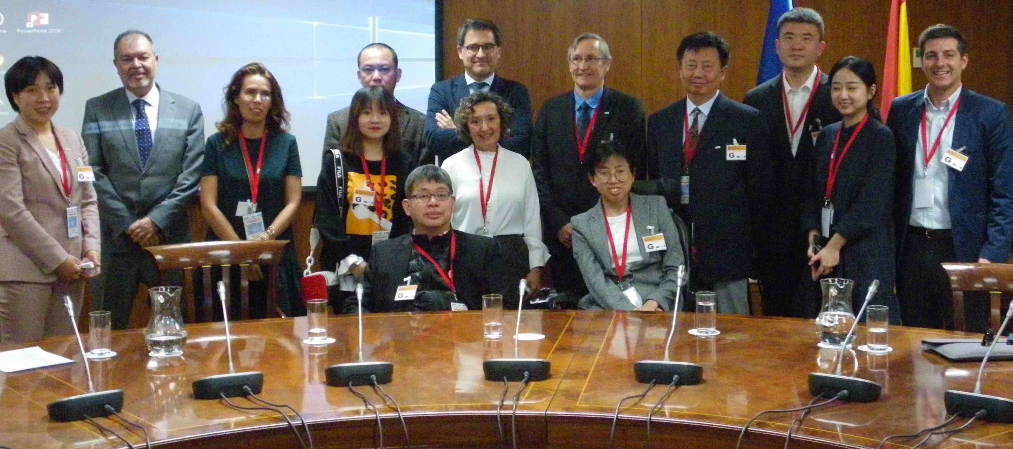 Group photo of Chinese Study Group at Ministry of Tourism